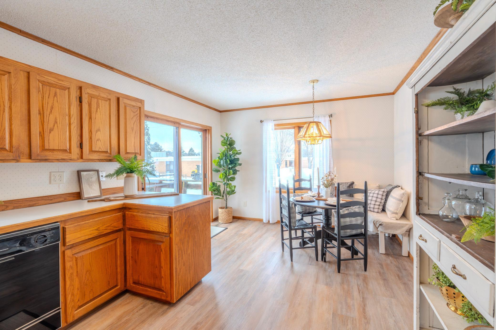 402 6th Street Southwest Little Falls, MN 56345 - Photo 8 of 48