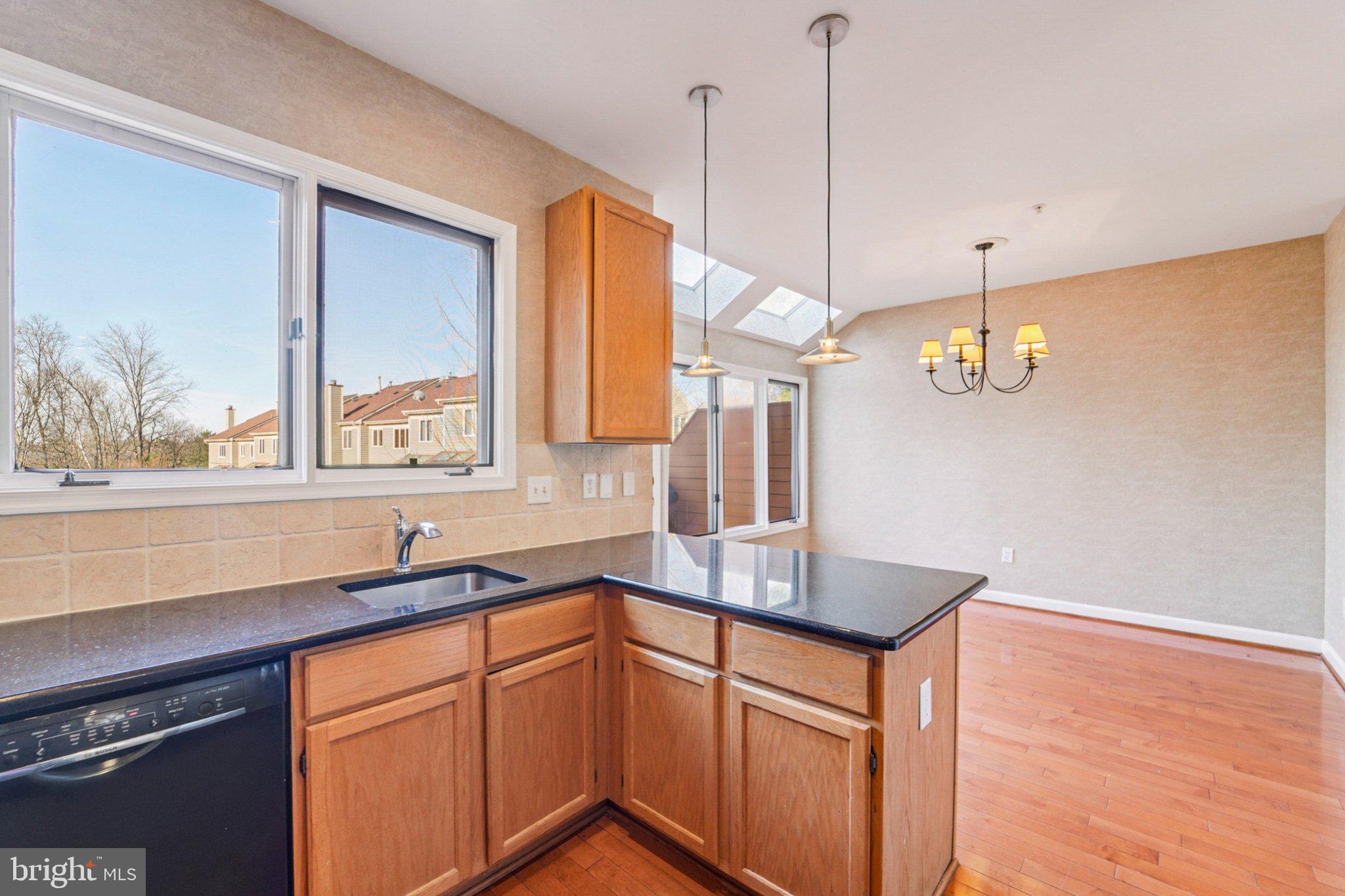 104 Lancefield Road Baltimore, MD 21209 - Photo 11 of 40