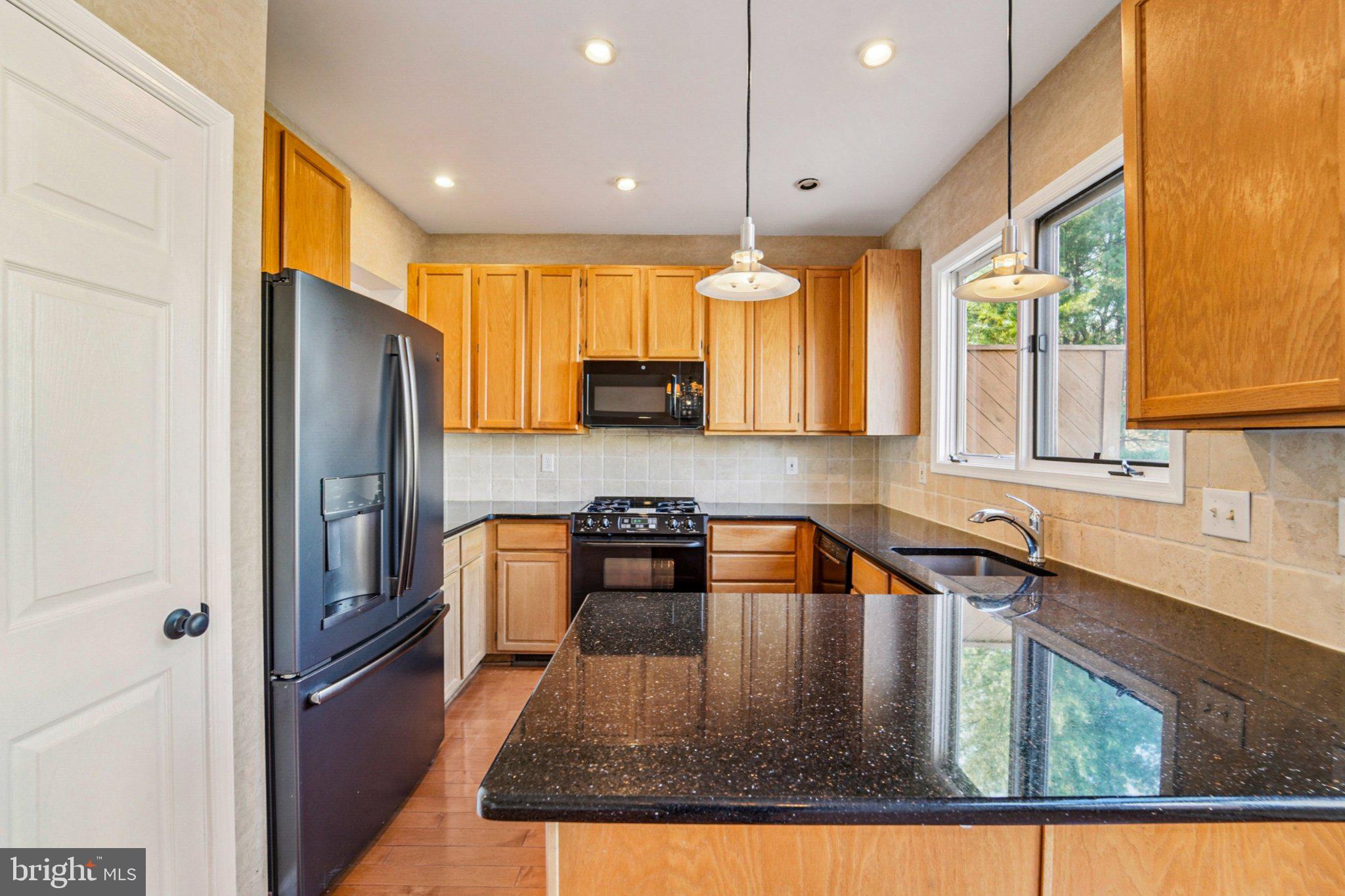 104 Lancefield Road Baltimore, MD 21209 - Photo 13 of 40