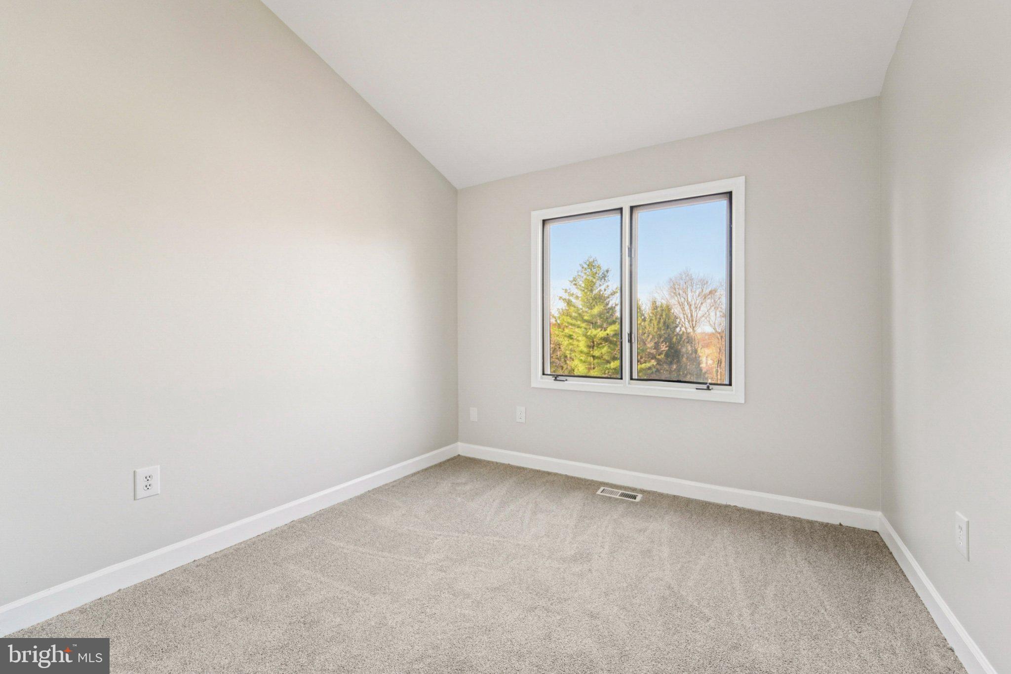 104 Lancefield Road Baltimore, MD 21209 - Photo 22 of 40