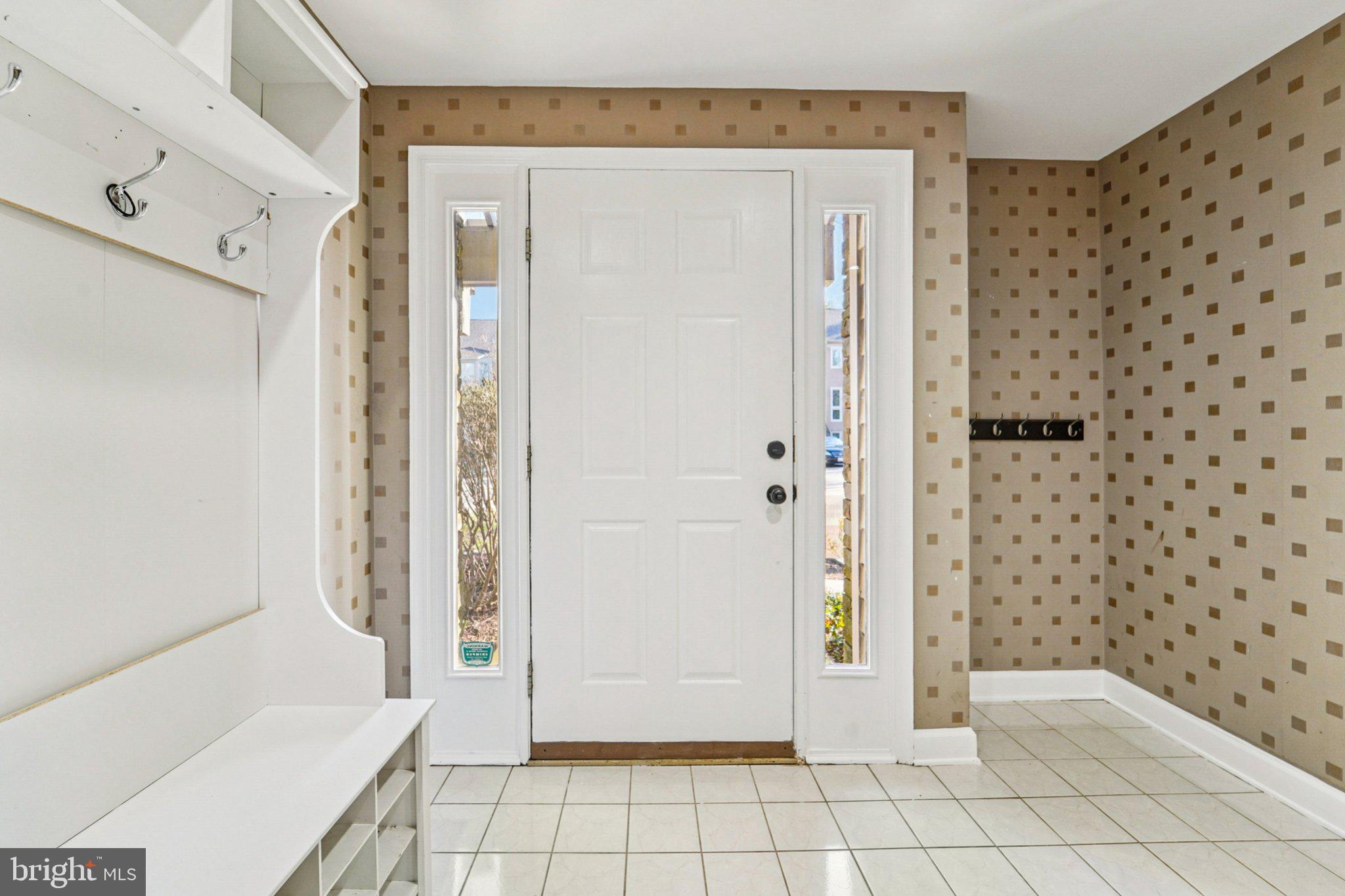 104 Lancefield Road Baltimore, MD 21209 - Photo 3 of 40