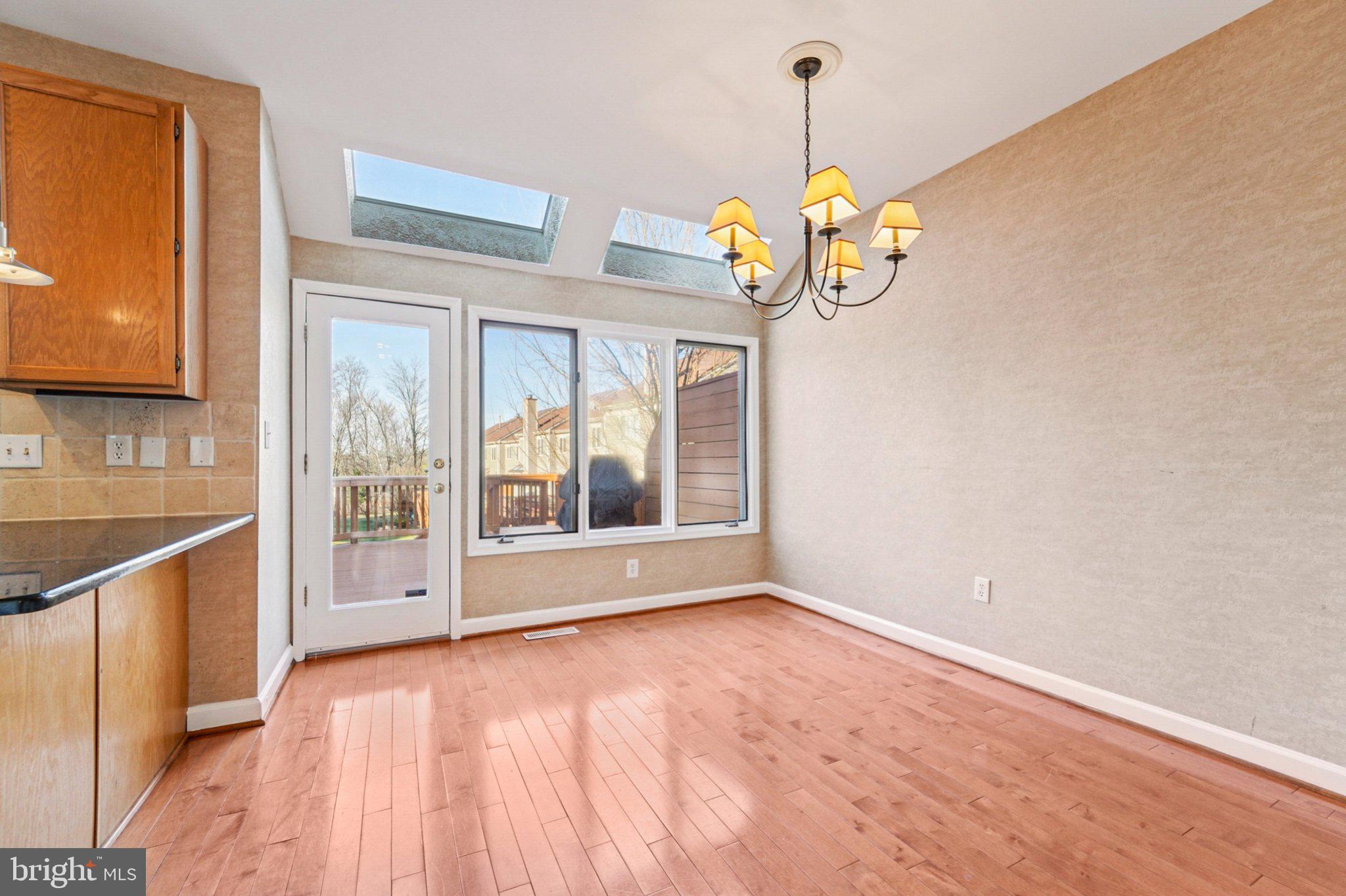 104 Lancefield Road Baltimore, MD 21209 - Photo 9 of 40