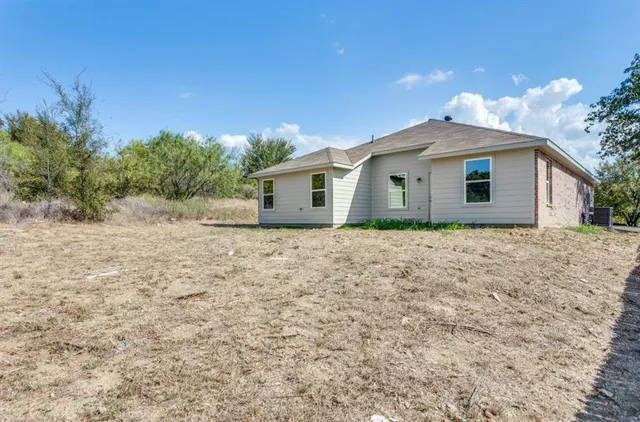 $199,000 | 1533 Jacqueline Lane, Graham, TX 76450