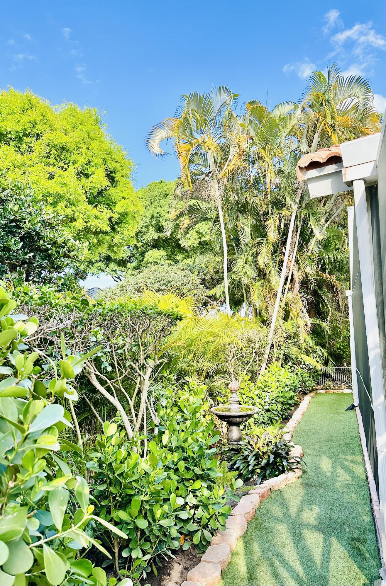 17204 Hampton Boulevard Boca Raton, FL 33496 - Photo 159 of 175 LUSCIOUS BACKYARD