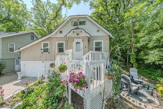 $370,000 | 2394 West Valentine Avenue, St. Paul, MN 55108