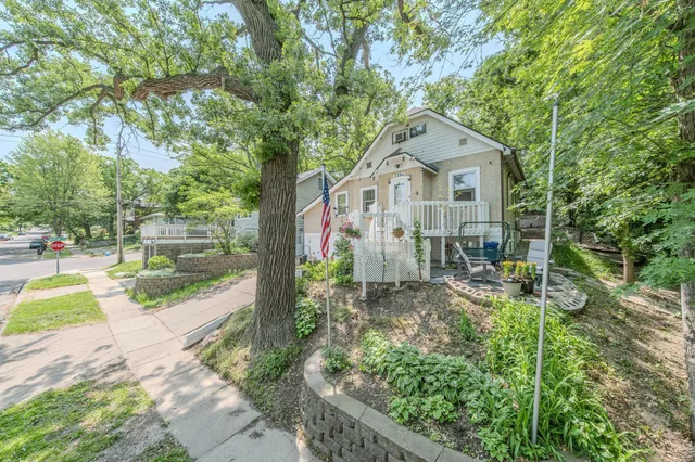 $370,000 | 2394 West Valentine Avenue, St. Paul, MN 55108