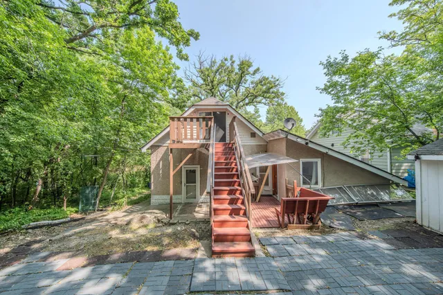 $370,000 | 2394 West Valentine Avenue, St. Paul, MN 55108