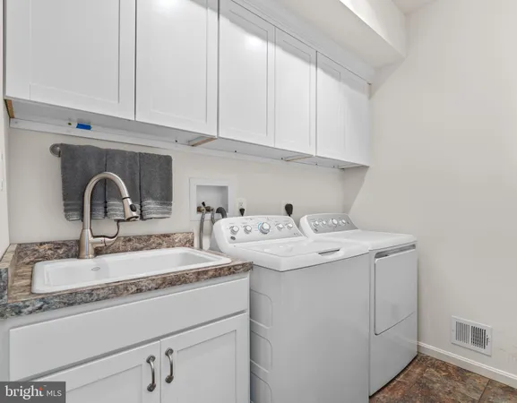 $2,199,000 | 465 Edgewater Road, Pasadena, MD 21122