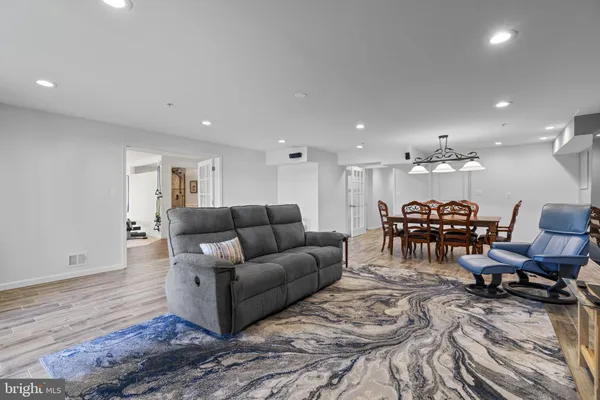 $2,199,000 | 465 Edgewater Road, Pasadena, MD 21122