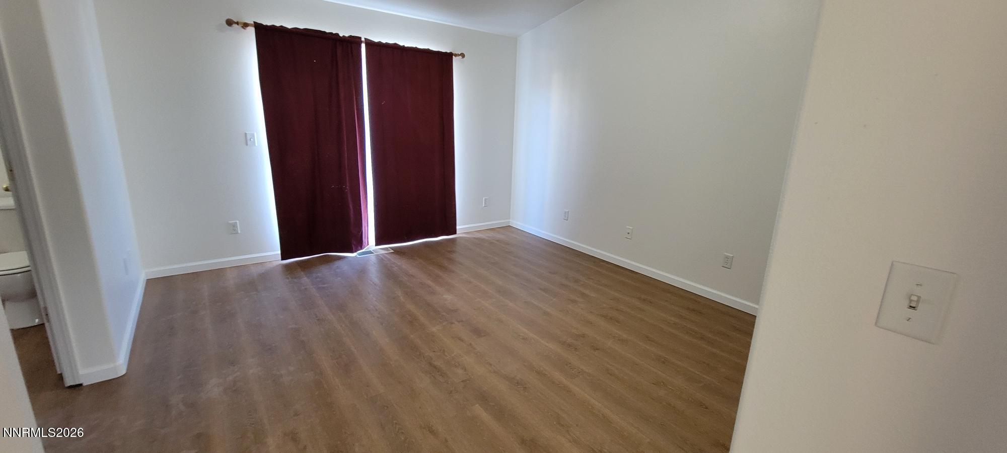 2226 Ellice Way Fernley, NV 89408 - Photo 11 of 16 2226 Ellice master bedroom1