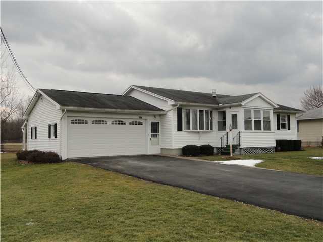 5812 Lincoln Road Arcadia, NY 14513 - Photo 1 of 1 Exterior Front