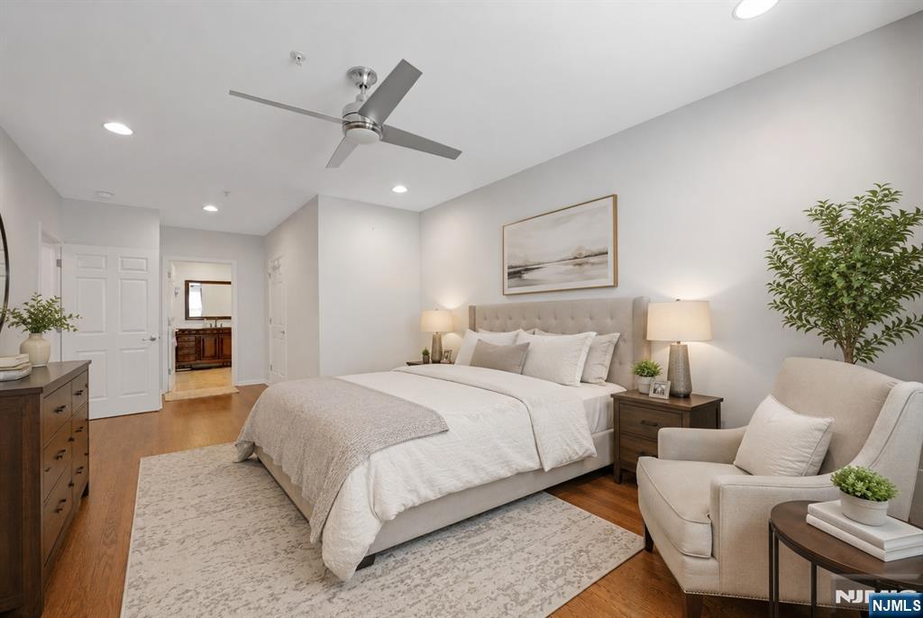 155 The Promenade Edgewater, NJ 07020 - Photo 22 of 29