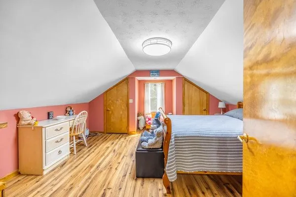$495,000 | 8 Hammond Lane, Searsport, ME 04974