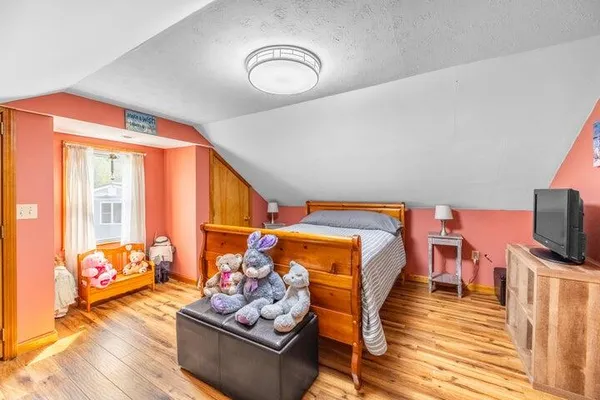 $495,000 | 8 Hammond Lane, Searsport, ME 04974