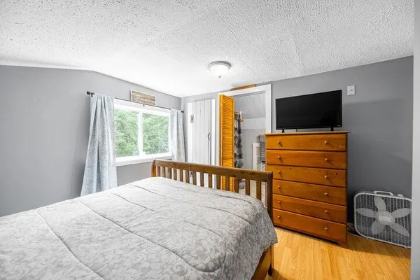 $495,000 | 8 Hammond Lane, Searsport, ME 04974