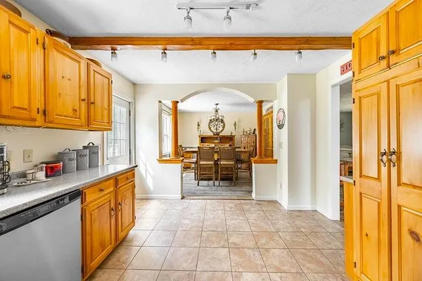 $495,000 | 8 Hammond Lane, Searsport, ME 04974