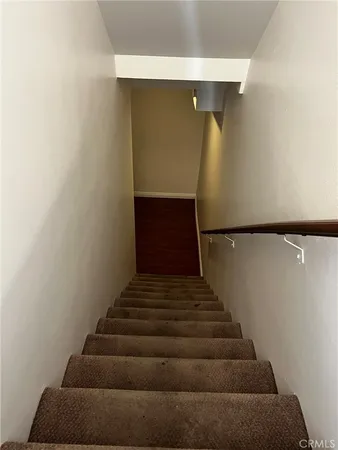 $599,000 | 19451 Sherman Way, Unit 501, Reseda, CA 91335