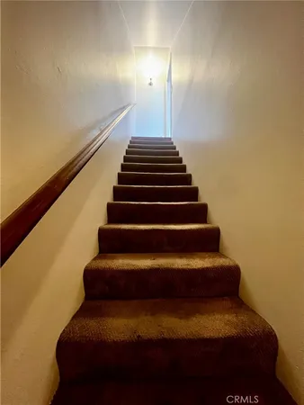 $599,000 | 19451 Sherman Way, Unit 501, Reseda, CA 91335