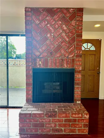 $599,000 | 19451 Sherman Way, Unit 501, Reseda, CA 91335