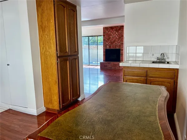 $599,000 | 19451 Sherman Way, Unit 501, Reseda, CA 91335