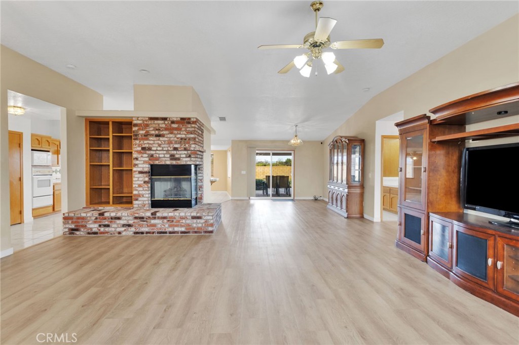 10578 Westway Road Hesperia, CA 92345 - Photo 5 of 50