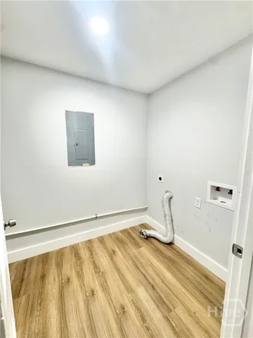 $2,250 | 607 Dyches Drive, Savannah, GA 31406