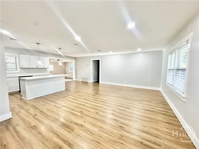 $2,250 | 607 Dyches Drive, Savannah, GA 31406