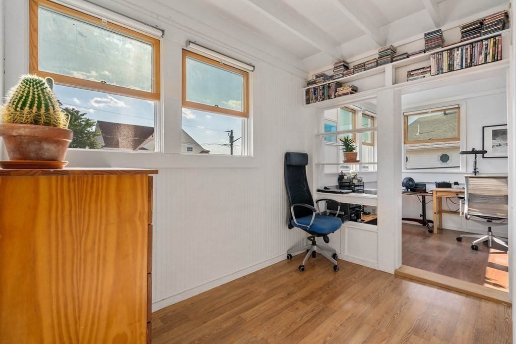 131 Fort Point Road Weymouth, MA 02191 - Photo 12 of 28