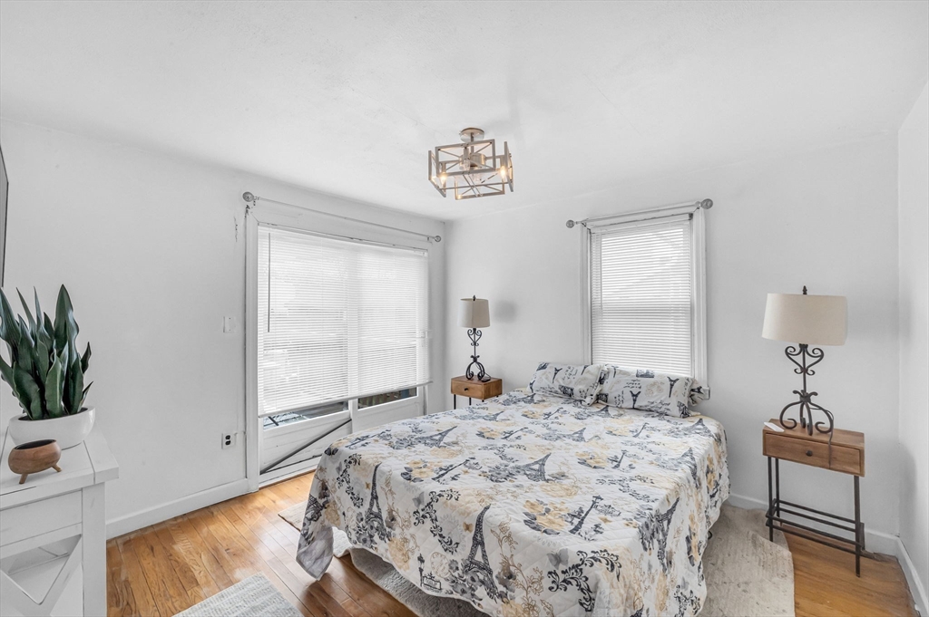 321 Rosewell Street Springfield, MA 01119 - Photo 12 of 33