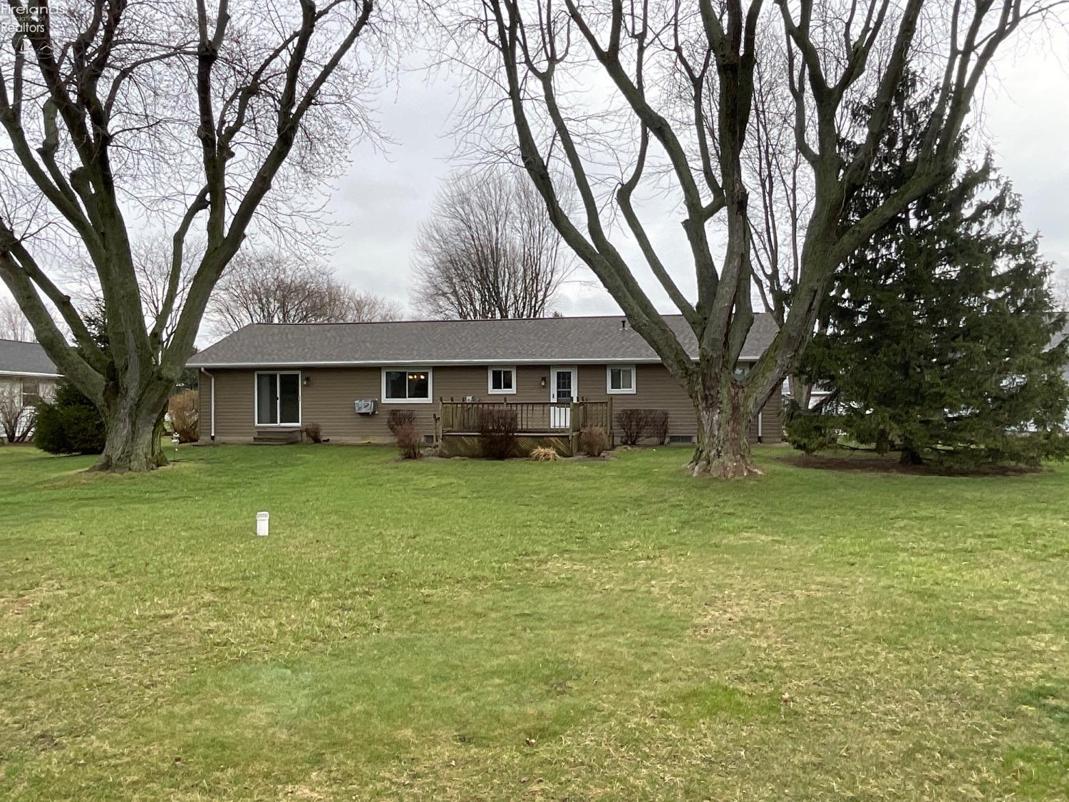 1664 Swiss Road Fremont, OH 43420 - Photo 5 of 31 Gallery Image 5