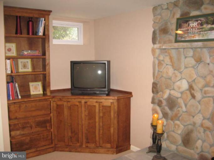1899 Pleasant Plains Road Annapolis, MD 21409 - Photo 18 of 30 Finished Lower Level 2
