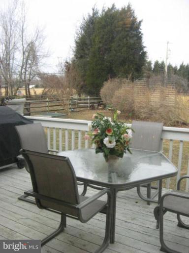 1899 Pleasant Plains Road Annapolis, MD 21409 - Photo 27 of 30 Deck