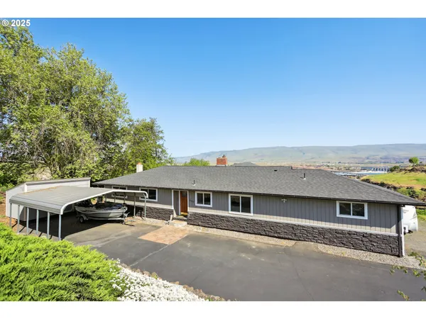 $599,000 | 3103 Fremont Street, The Dalles, OR 97058