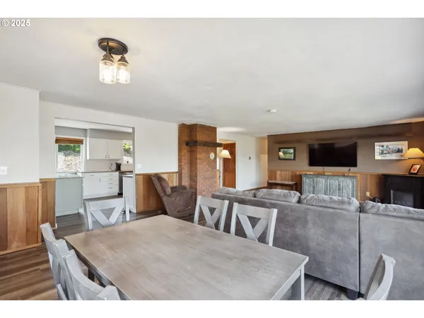$599,000 | 3103 Fremont Street, The Dalles, OR 97058