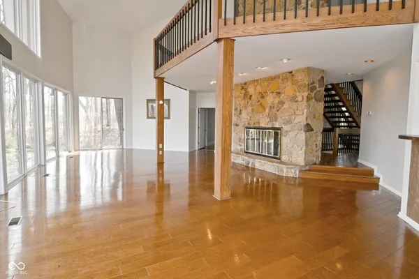 $915,000 | 5154 East County Road 200 South, Avon, IN 46123