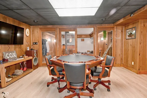 $915,000 | 5154 East County Road 200 South, Avon, IN 46123