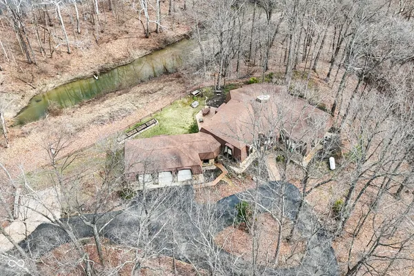 $915,000 | 5154 East County Road 200 South, Avon, IN 46123