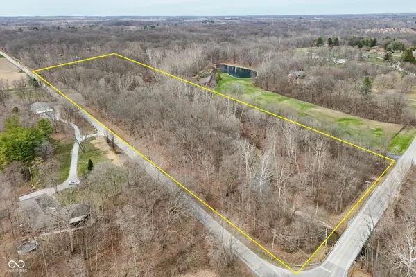 $915,000 | 5154 East County Road 200 South, Avon, IN 46123