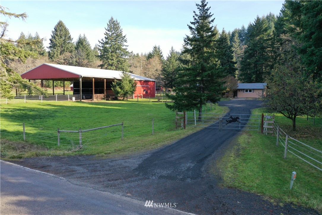 1476 King Road Winlock, WA 98596 - Photo 1 of 25