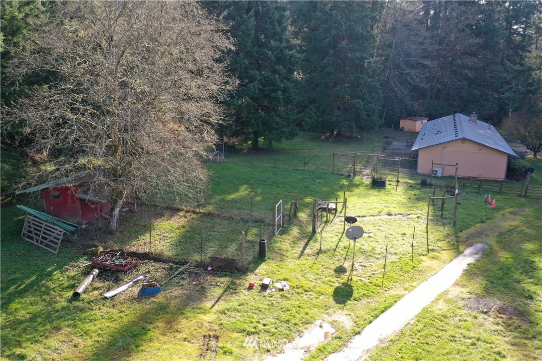 1476 King Road Winlock, WA 98596 - Photo 9 of 25