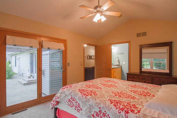 3051 Timber Creek Circle Riverside, IA 52327 - Photo 13 of 44 Gallery Image 13