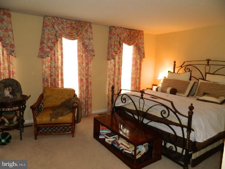 29 Granite Road East Windsor, NJ 08520 - Photo 8 of 18