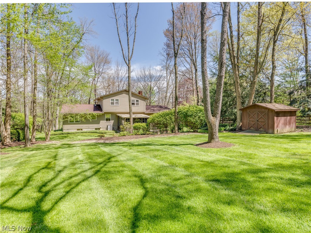 1418 Belle Meade Drive Akron, OH 44321 - Photo 8 of 35