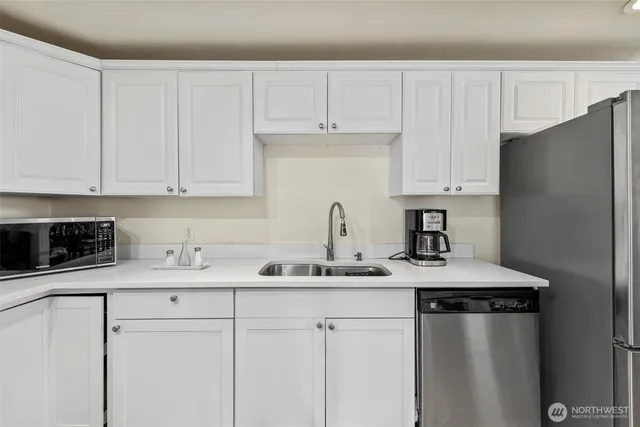 $599,000 | 14937 133rd Avenue Southeast, Renton, WA 98058