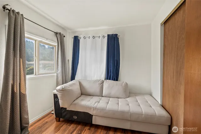 $599,000 | 14937 133rd Avenue Southeast, Renton, WA 98058