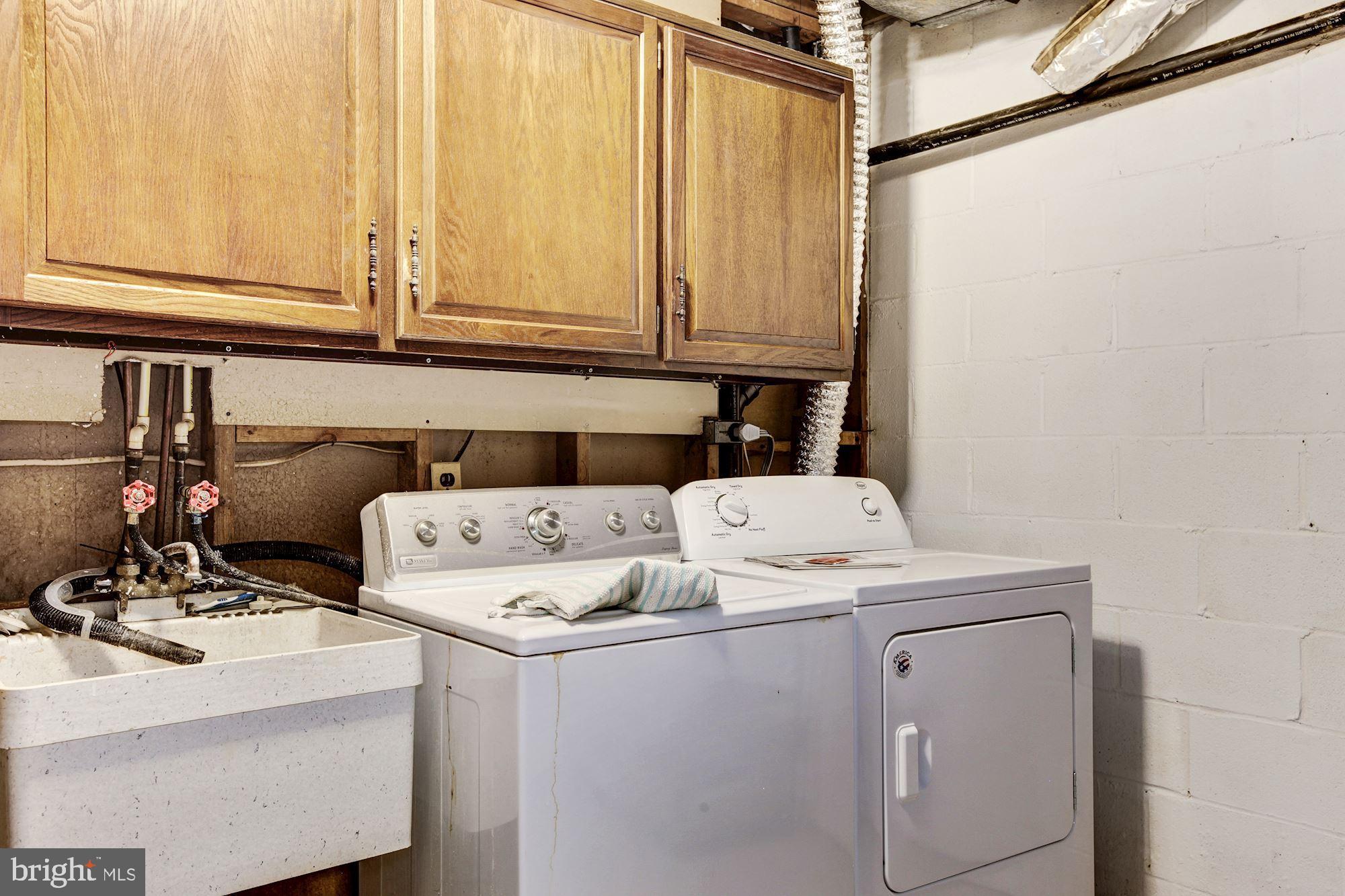 1 Ramsdell Court Gaithersburg, MD 20878 - Photo 19 of 21 Laundry Room