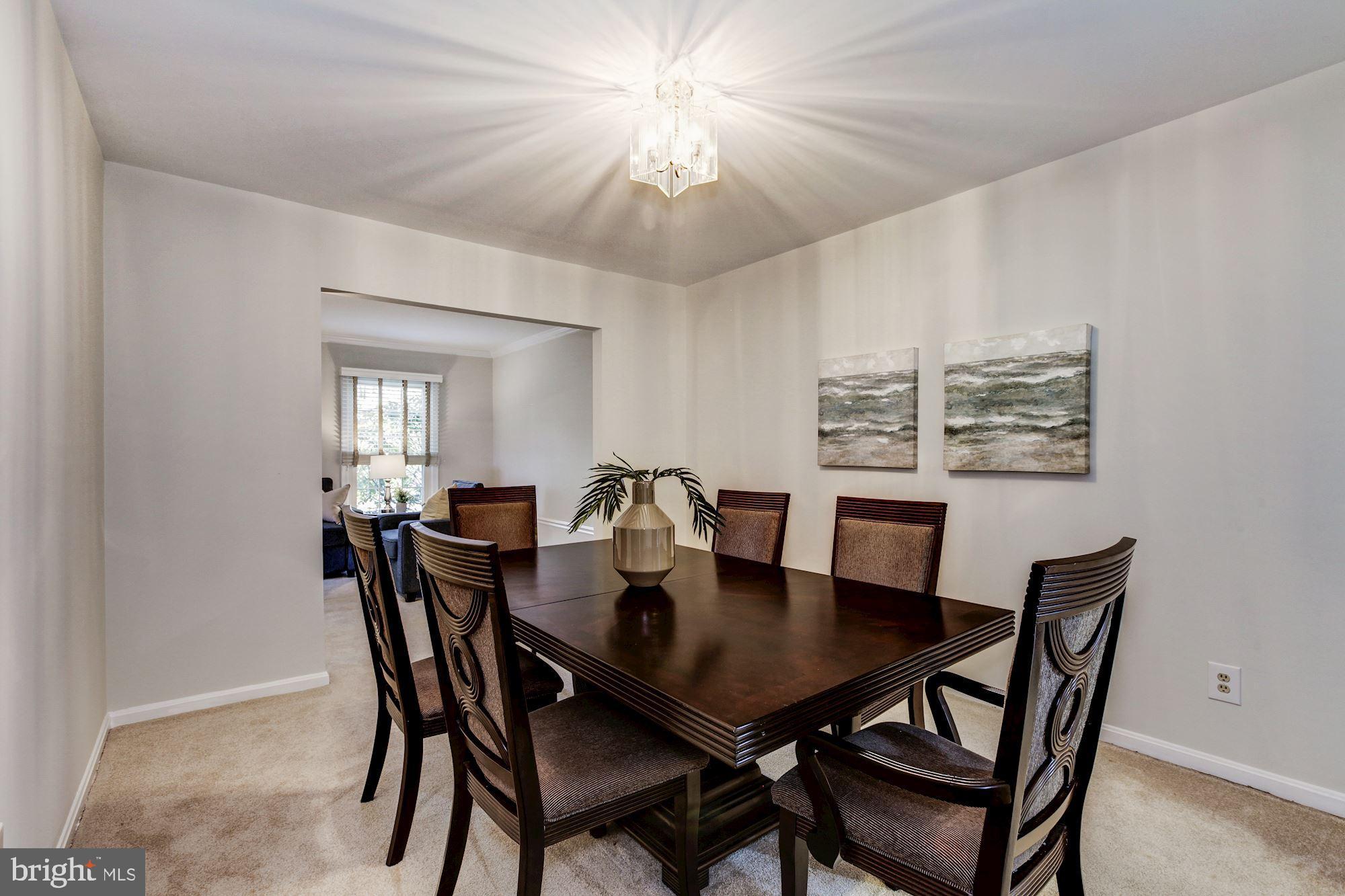 1 Ramsdell Court Gaithersburg, MD 20878 - Photo 5 of 21 Dining Room