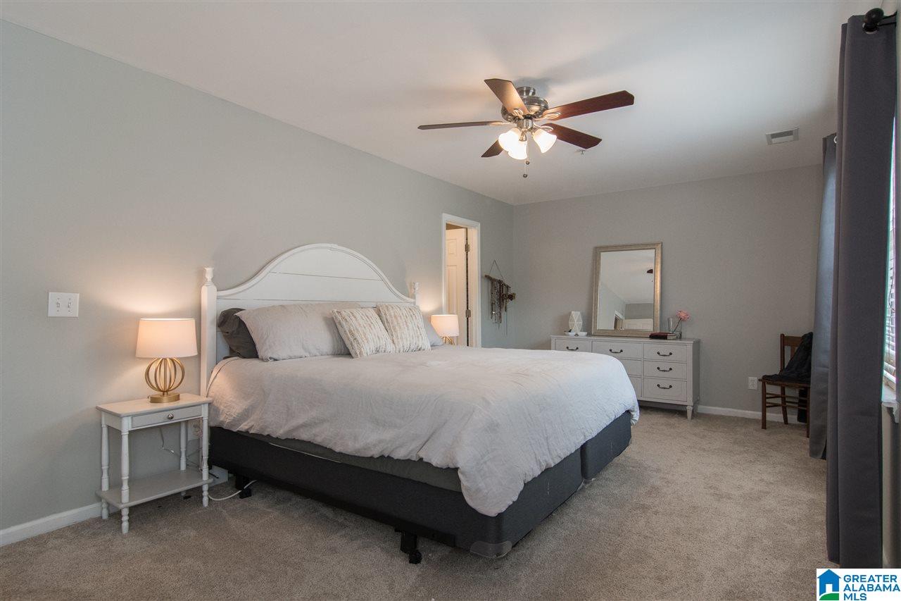 214 Willow Point Circle Alabaster, AL 35007 - Photo 18 of 33