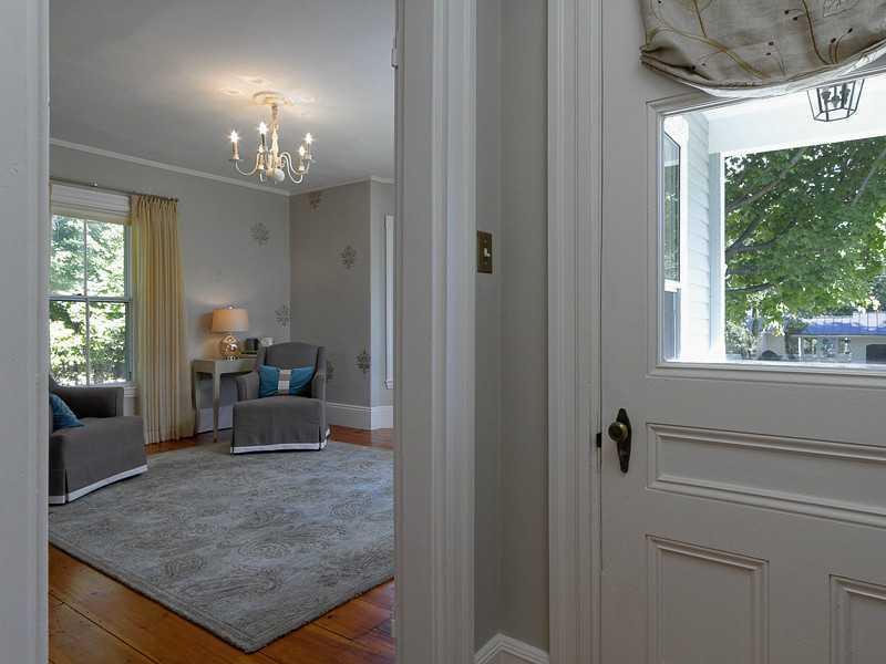 374 Main Street Cumberland, ME 04021 - Photo 13 of 35 Living Room. As seen from the front...