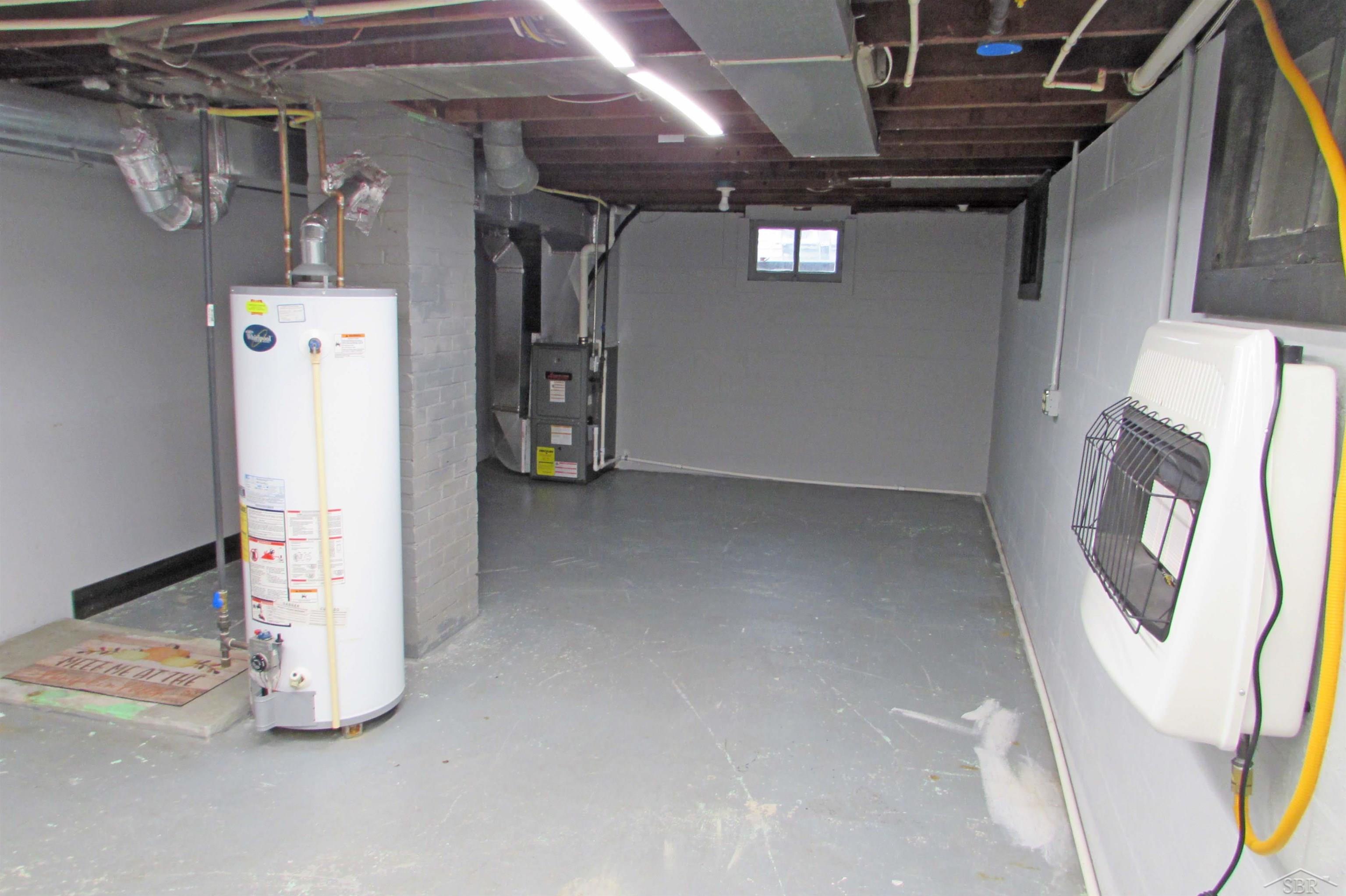 130 Bacon Road Saginaw, MI 48609 - Photo 34 of 40 50194792-4e142bcc-74b0-41fe-9a96-eb19fbaabf53.JPG